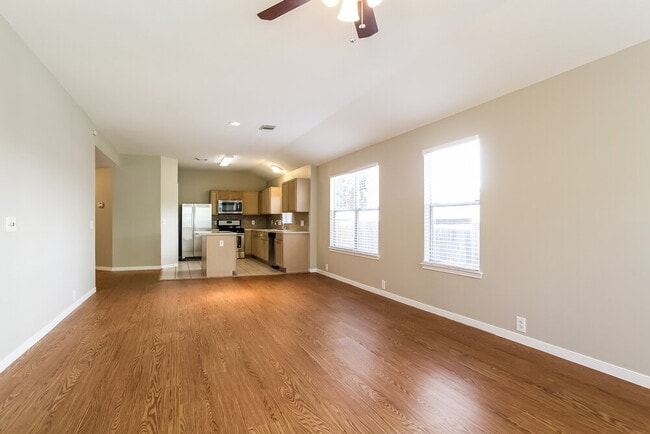 Photo - 614 Cypresswood Trce