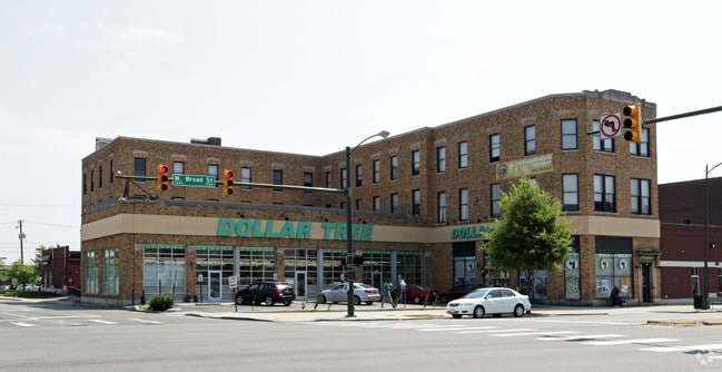 Foto principal - 1510 W. Broad Street