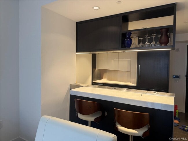 Photo - 252 South St