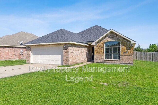 Photo - 110 Magnolia St
