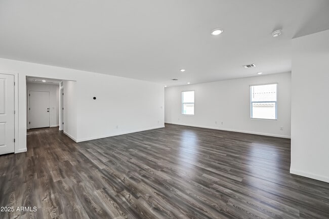 Photo - 1845 Yance Dr