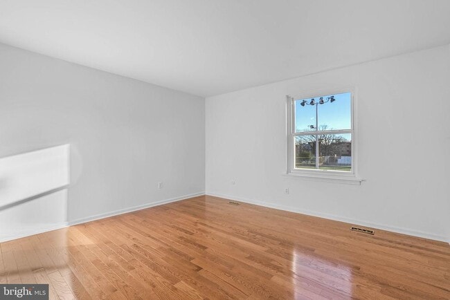 Photo - 1725 Fitzwater St