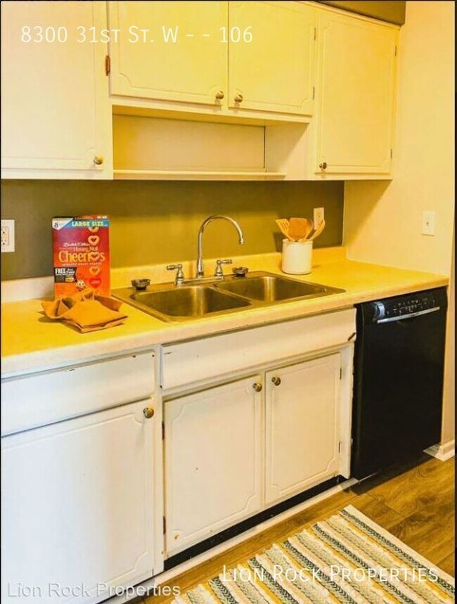 Photo - White Gate Manor