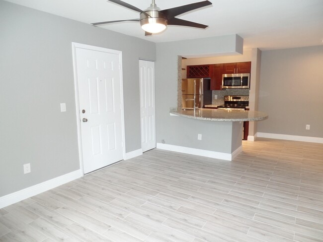 Photo - 1239 SW 46th Ave