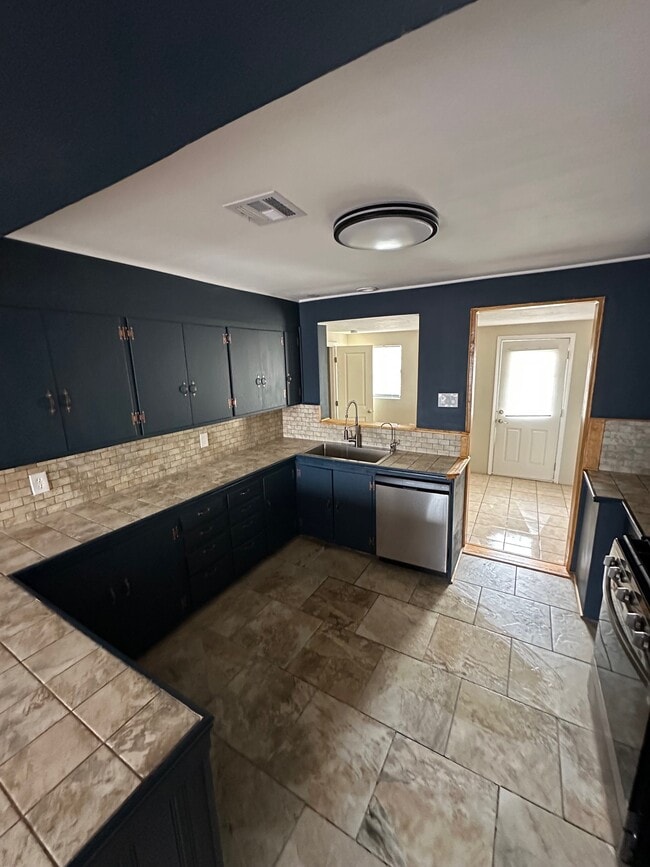 Photo - 2422 SW Jefferson Ave