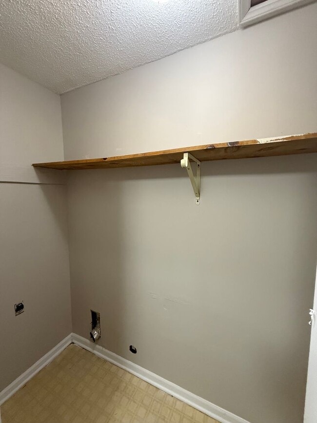 Photo - Three bedroom, two bath condo in High Point Unidad 1806-E Woods Lane