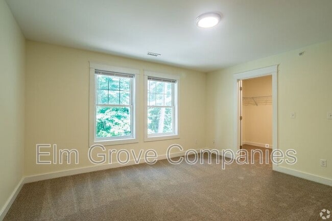 Photo - 55 Monroe Dr