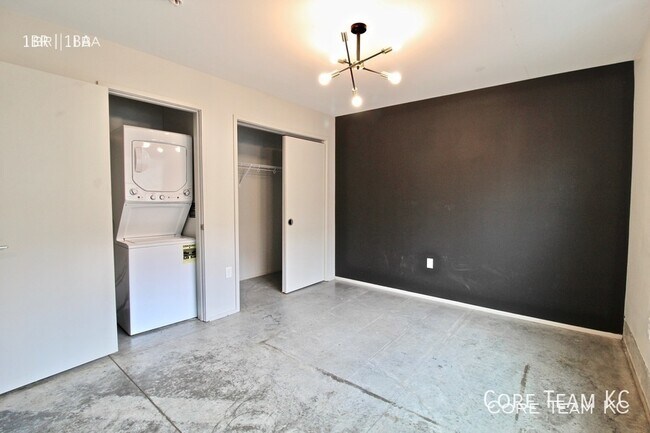 Photo - 2903 Gillham Rd Unit 103