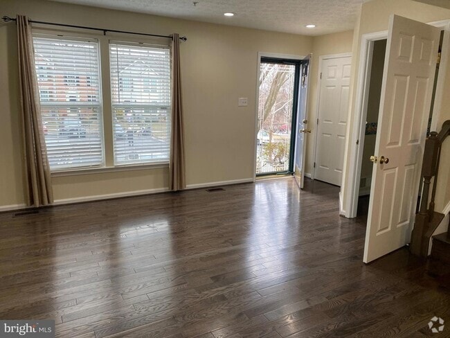 Building Photo - 8412 Beldale Ct Rental