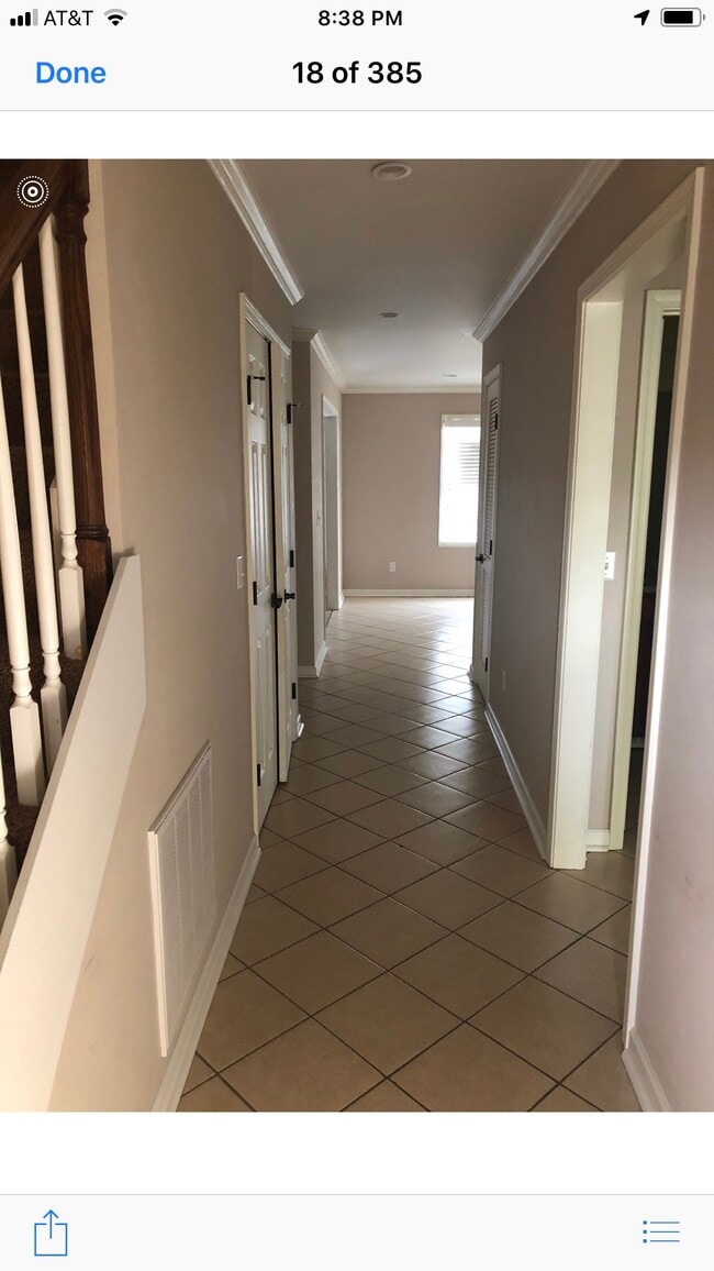 Photo - 325 Union St