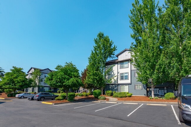 Photo - Riverside Park Apartments