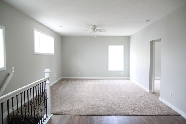 Spacious living room open to kitchen - 45 N Otterbein Ave Unit 101