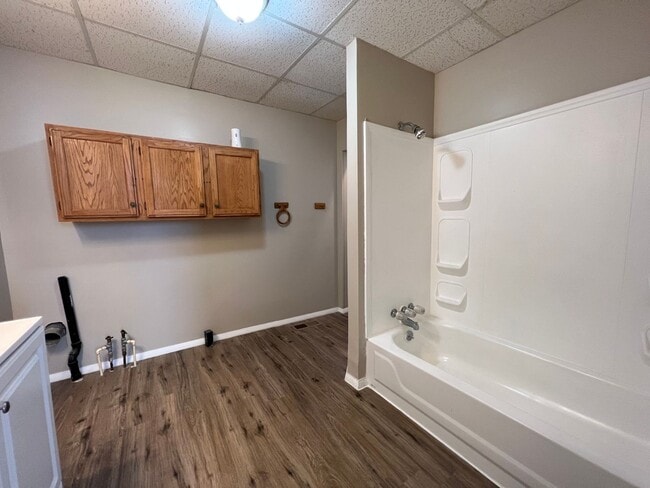 Photo - 3 Bedroom Home For Rent Now!