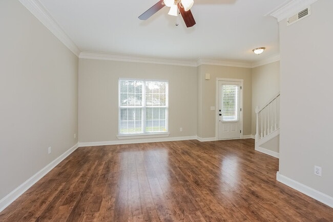 Photo - 145 Summerlake Pl