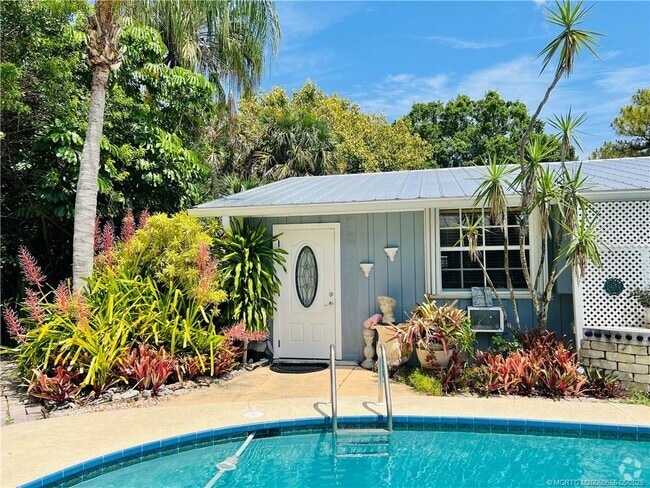 Building Photo - 632 W Weatherbee Rd Unit #1 Rental