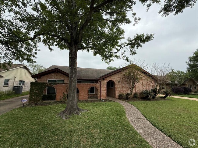 Building Photo - 7610 Burning Hills Dr Rental