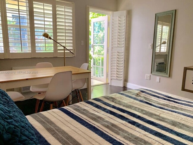 Photo - 825 Euclid Ave Unit 12-A