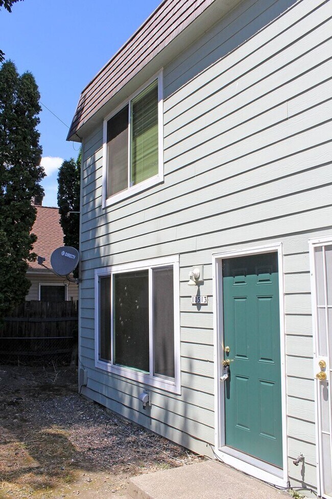 Photo - 10535-10535 NE Fremont St Unit 10513