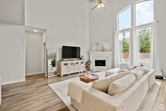Building Photo - 16822 Olympic National Dr Rental