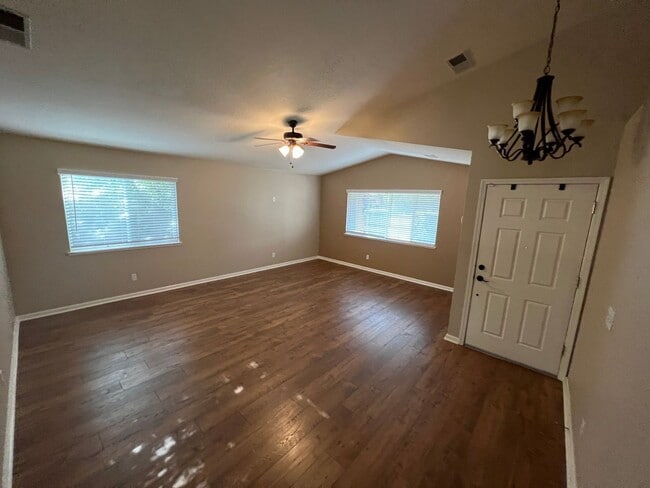 Photo - INCREDIBLY RARE & IMMACULATE 4 BEDROOM SIN...