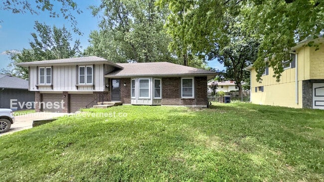 Building Photo - 12106 E 55th St Rental