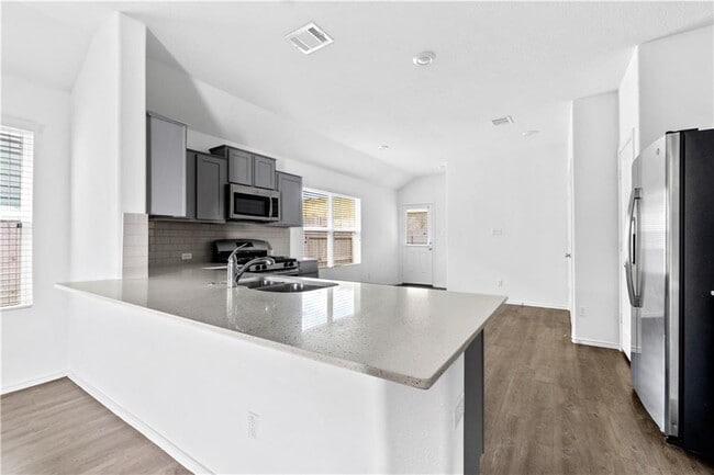 Photo - 144 Red Buckeye Loop