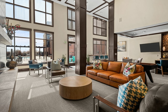 Photo - The Aston at University Place