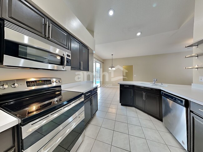 Photo - 4702 Portobello Cir