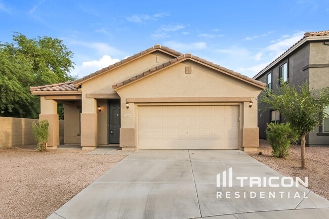 Photo - 15409 W Cameron Dr House
