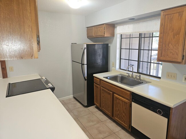 Photo - AWESOME 1 BEDROOM CONDO AVAILABLE IN THE M... Unidad 4
