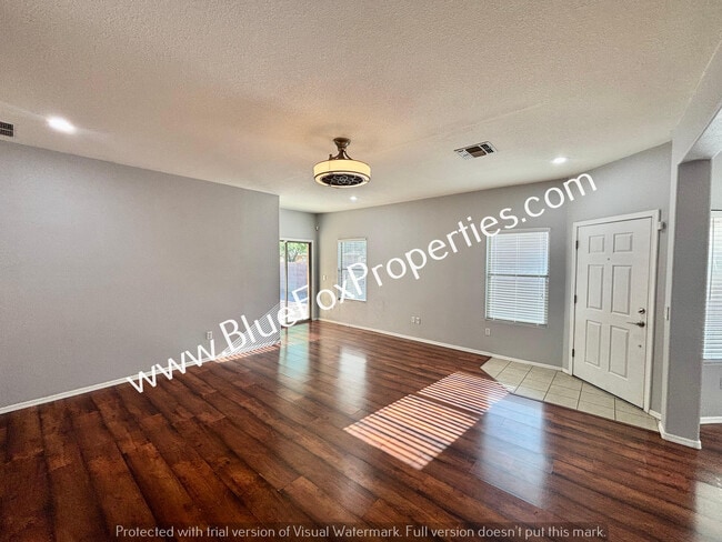 Photo - 11930 W Heyburn Dr