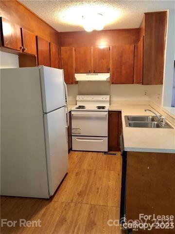 Photo - 11225 E W.T. Harris Blvd