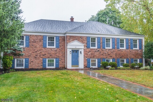 Photo - 56 Woodmont Rd House