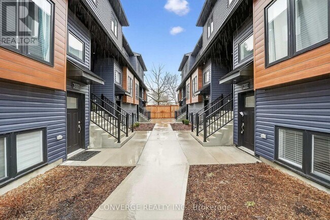 781 Clare Ave