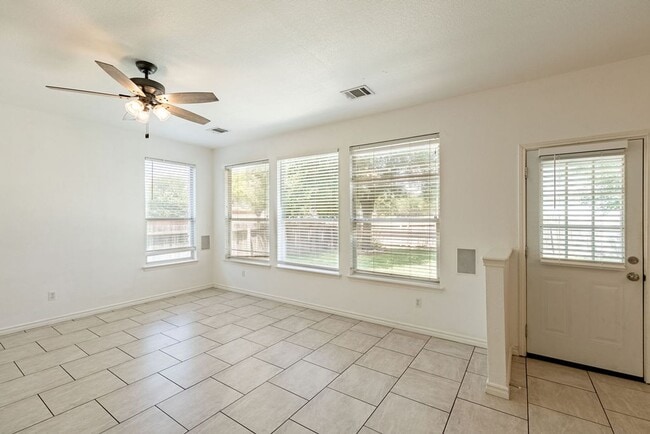 Photo - 1016 Tom Seaver Pl