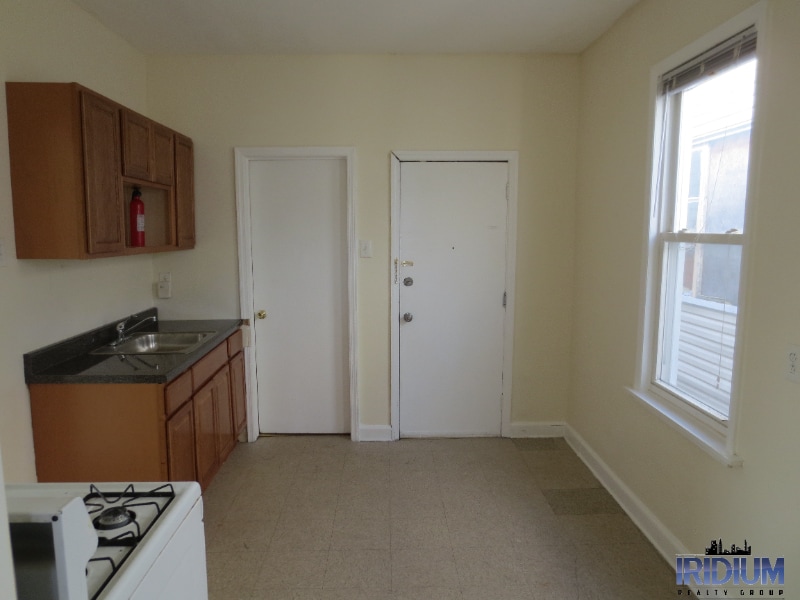 Photo - 120 Norwood St Apartment Unit 1R