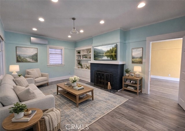 Photo - 396 N Mentor Ave