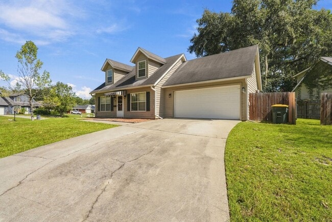 36 Country Walk Dr