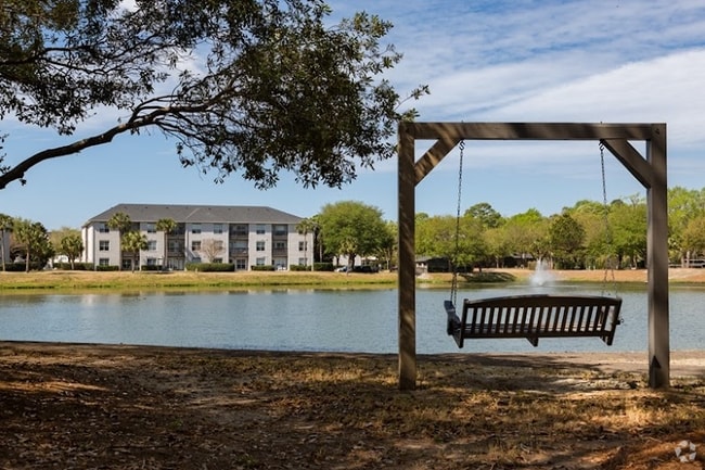 Building Photo - 1003 River Haven Cir Rental