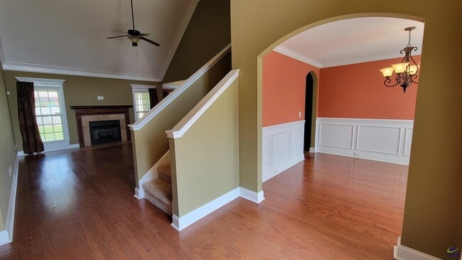 Photo - 105 Fortune Way