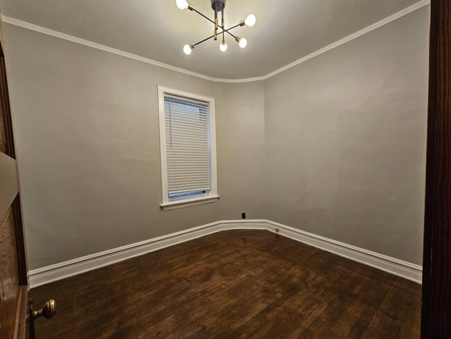 Photo - 3727 N Wayne Ave Unidad 1