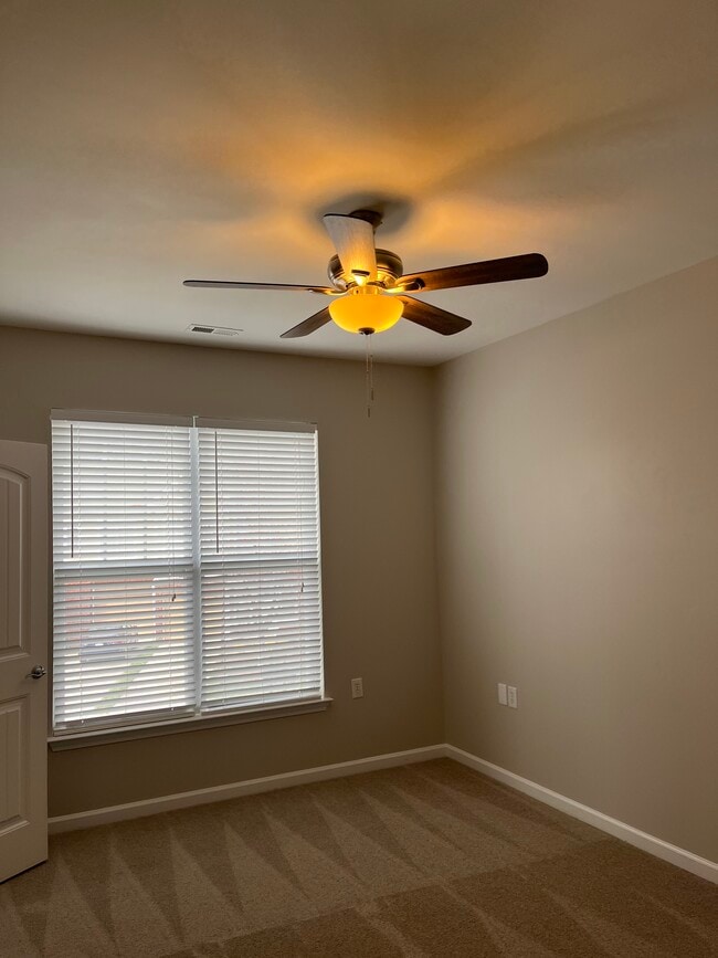 Photo - 15437 Coventry Ct Ln