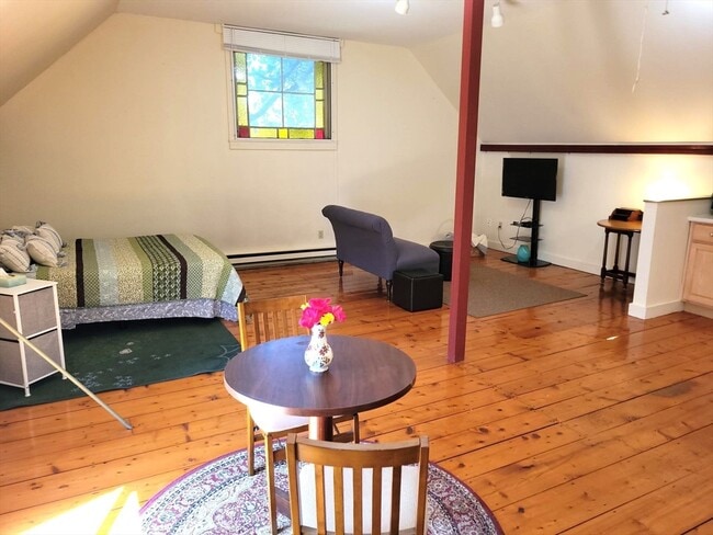 Photo - 90 Orchard St Unit 2