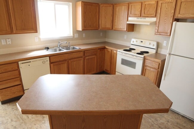 Photo - 310 S Rachel Ave