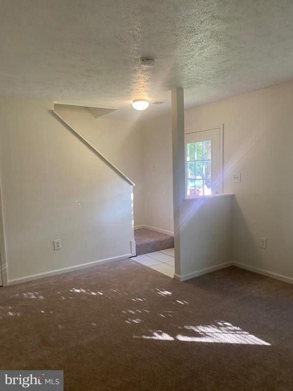 Building Photo - 8637 Cartwright Ct