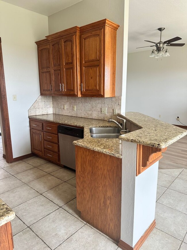 Photo - Great Home located in Dove Creek!$250.00 o...