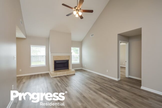 Photo - 433 Summer Hill Cir