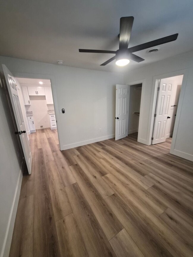 Photo - Beautifully Renovated 3 bedroom 2 Bath House
