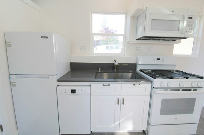 21107 Damson Rd