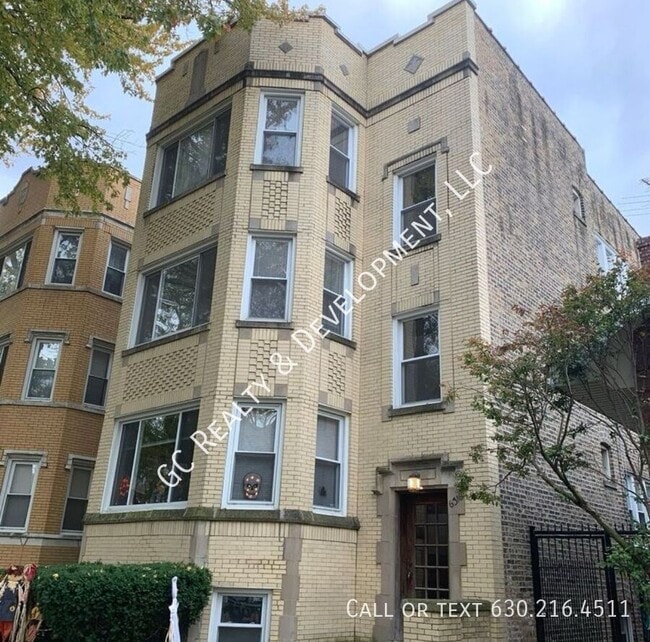 Photo - 6316 N Rockwell St Condo Unit 2